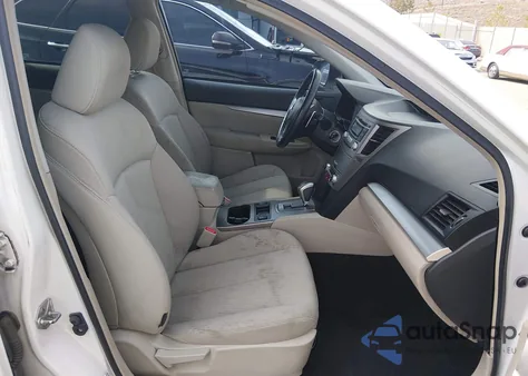 2012 Subaru Outback 2.5I Premium z USA, uszkodzony, nr VIN 4S4BRBCC9C3209638